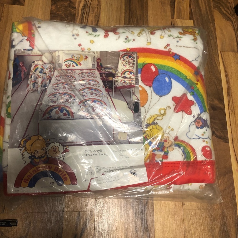 $$SOLD$$ VINTAGE RAINBOW BRIGHT BLANKET